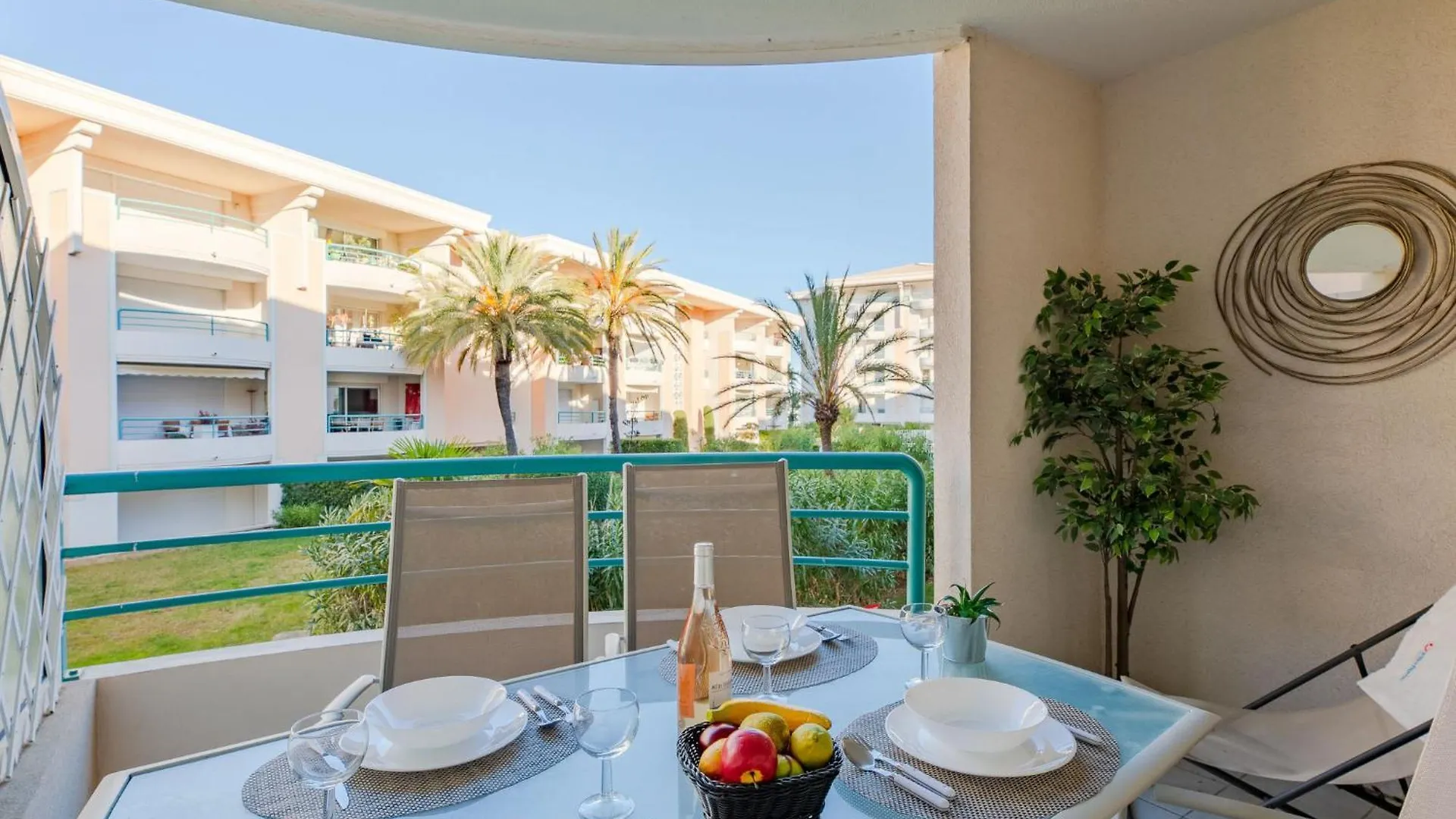Apartment Le Cesaree-5 By Interhome Fréjus
